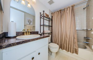 Bathroom 2a