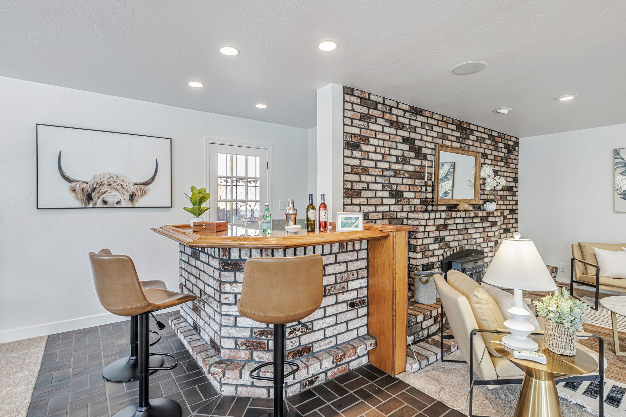 014_38597 Farwell Dr