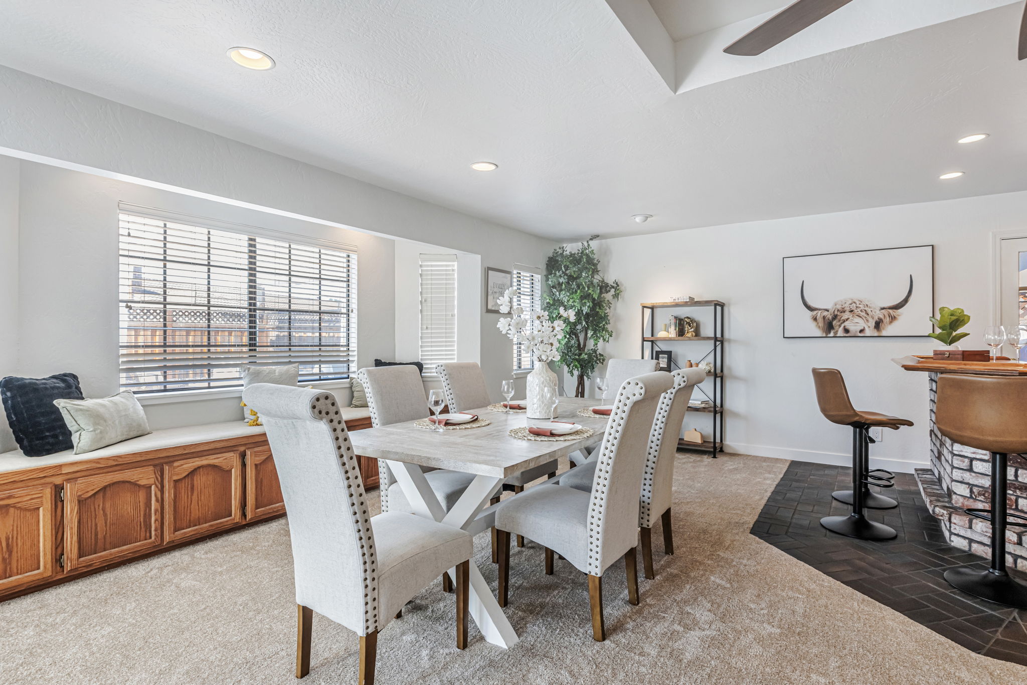 025_38597 Farwell Dr