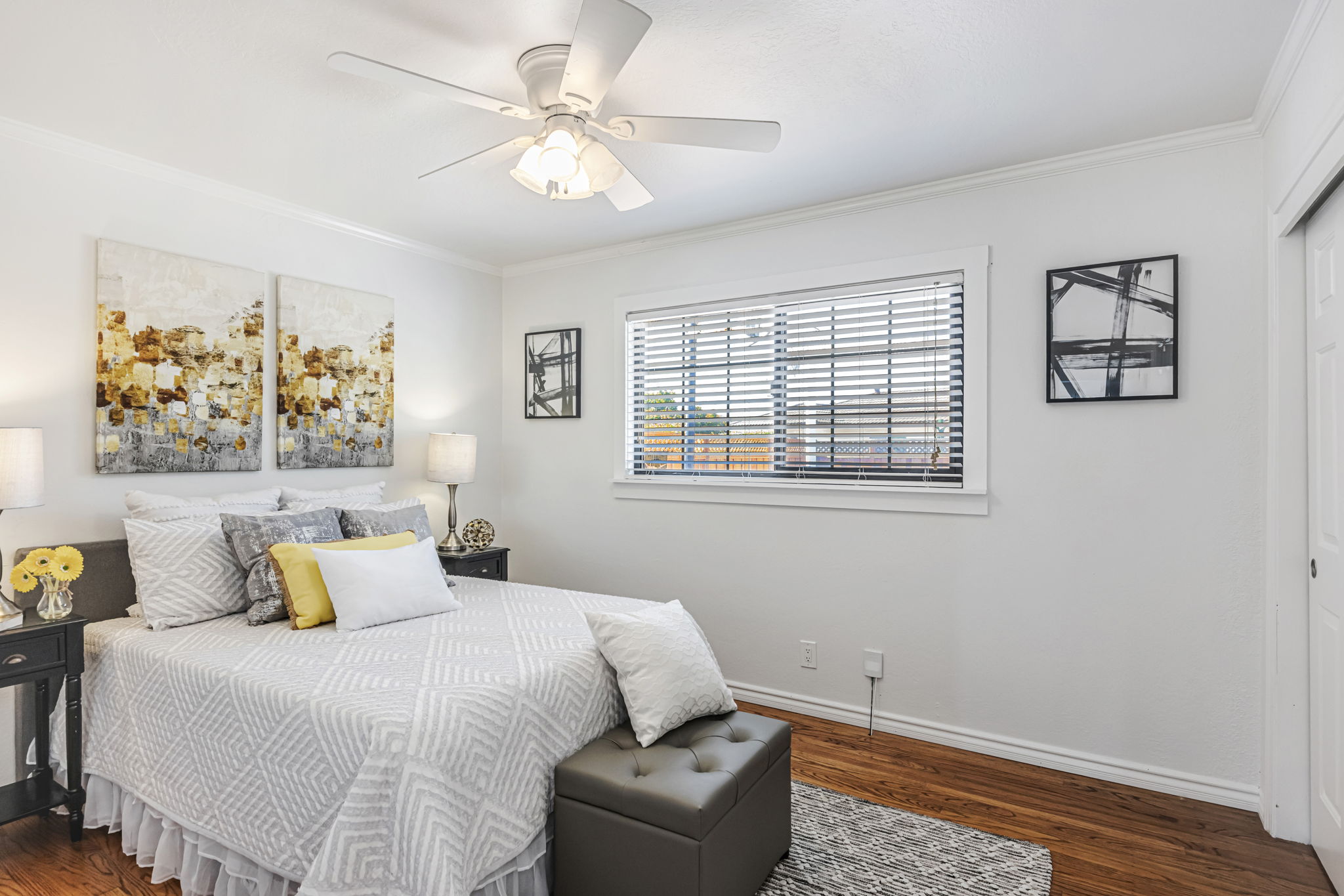 031_38597 Farwell Dr