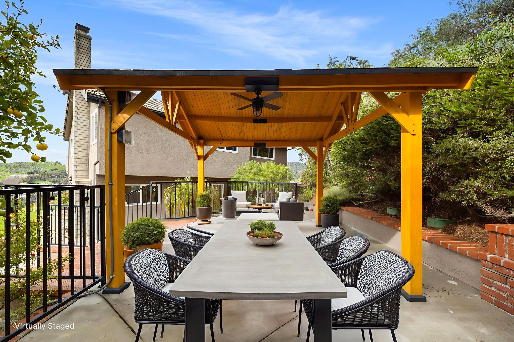 _JSN5616 virtually staged.jpeg