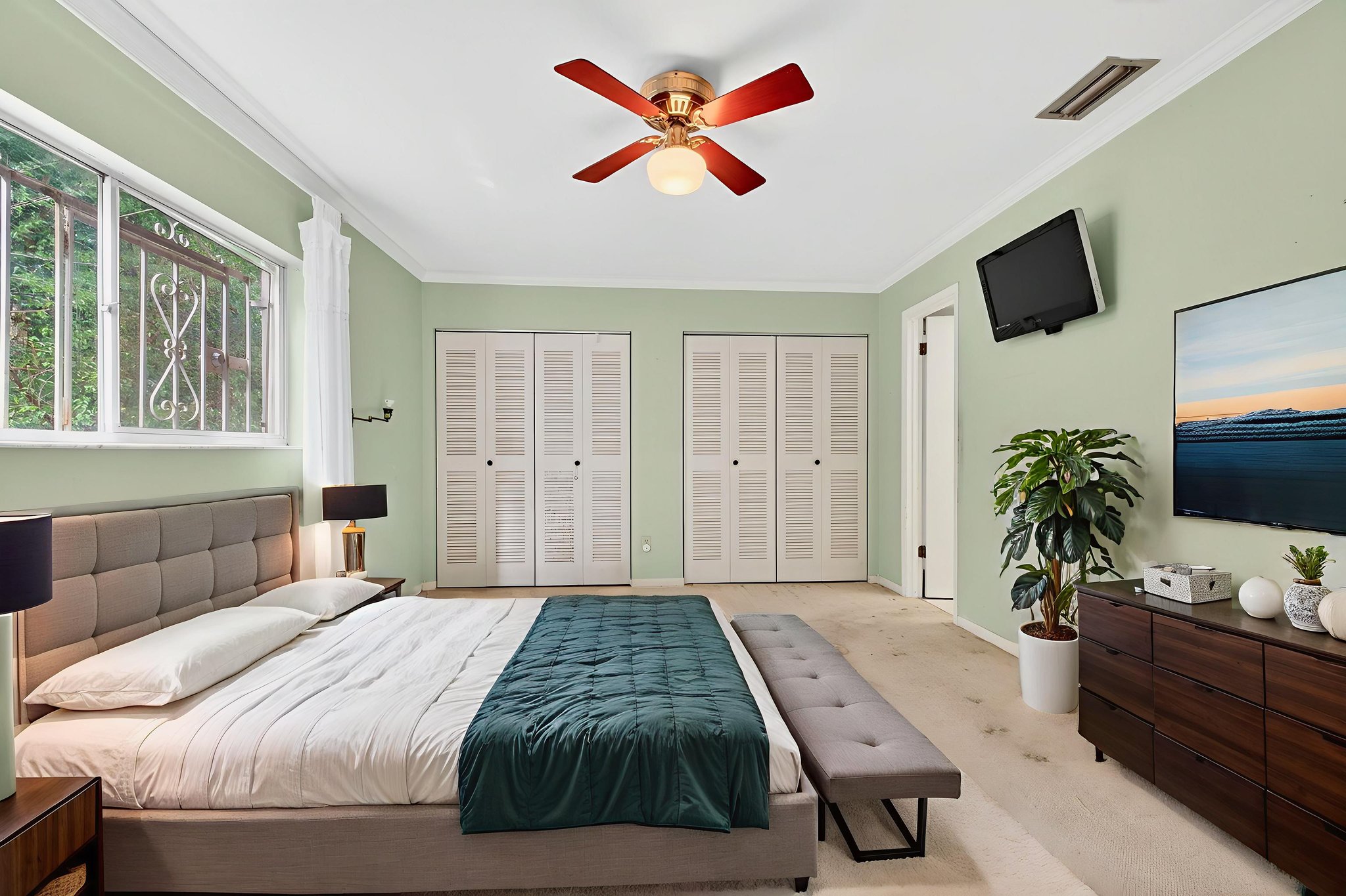 386 San Jose Dr2 virtually staged.jpeg