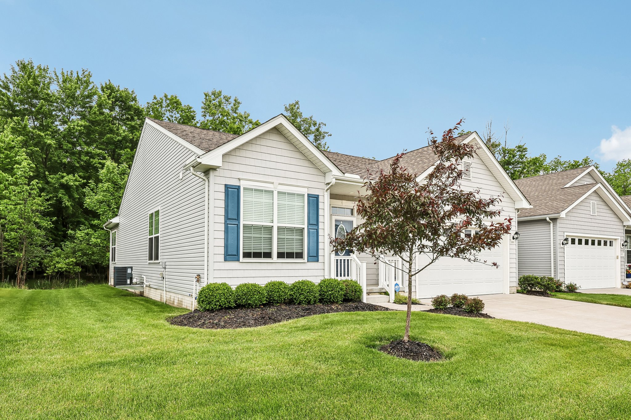 Heron Dr-S2405-003.jpg