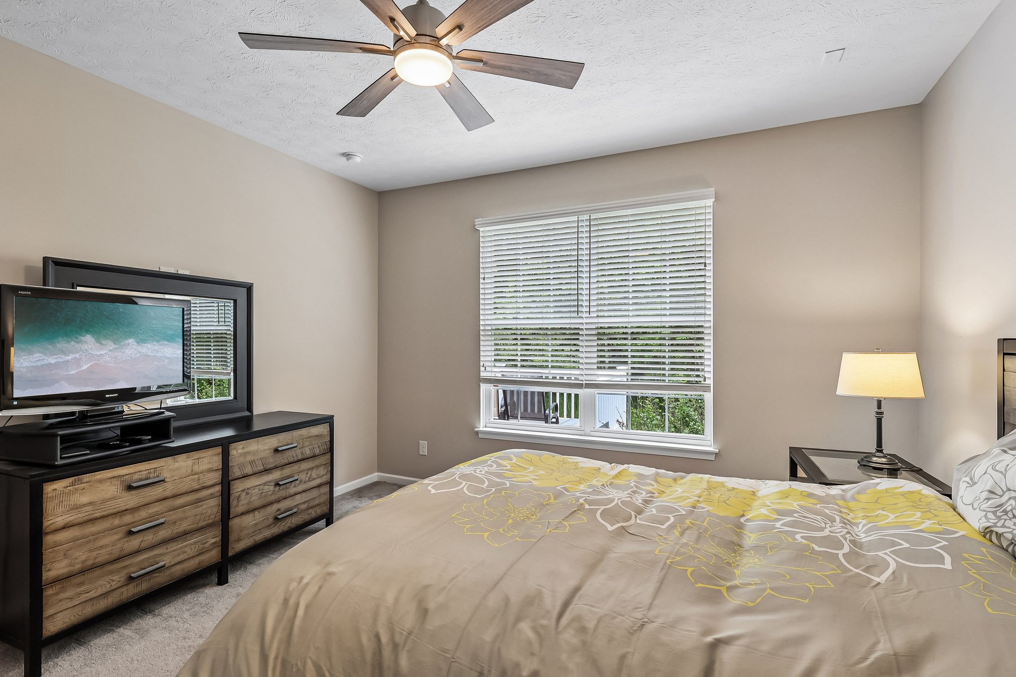 Heron Dr-S2405-035.jpg