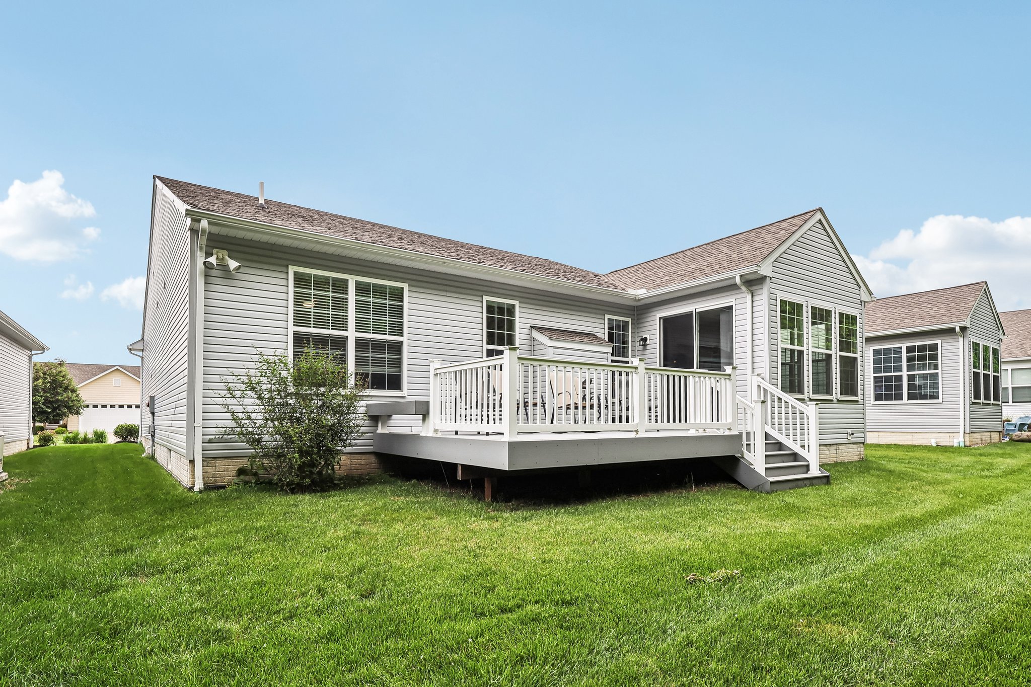 Heron Dr-S2405-054.jpg