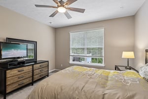 Heron Dr-S2405-035.jpg