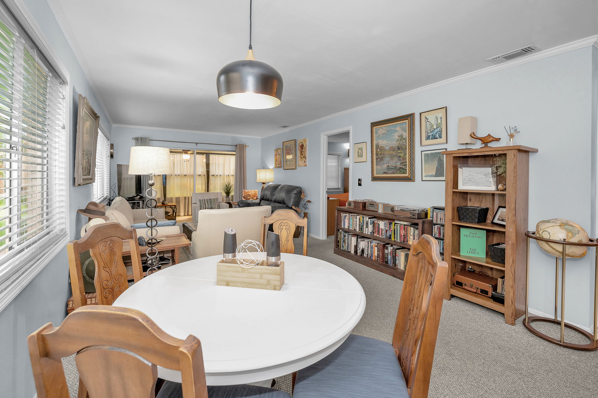 Dining Room2