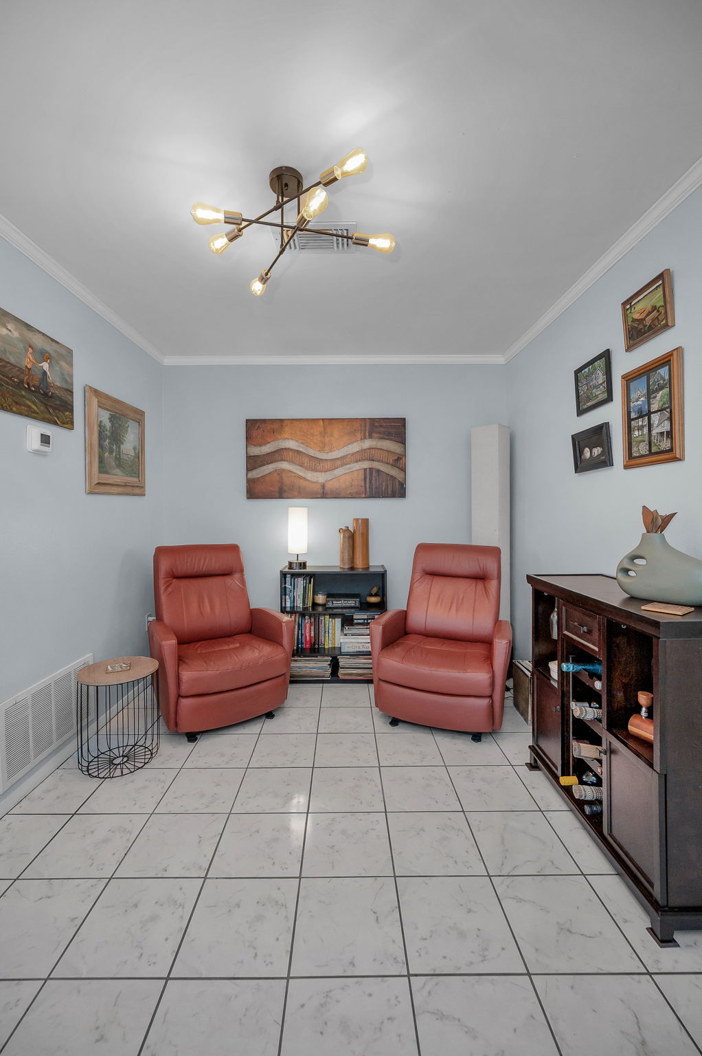 Family Room2