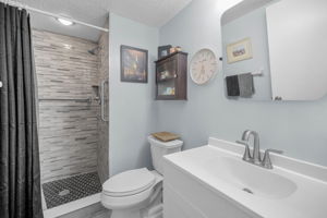 Primary Bathroom1a