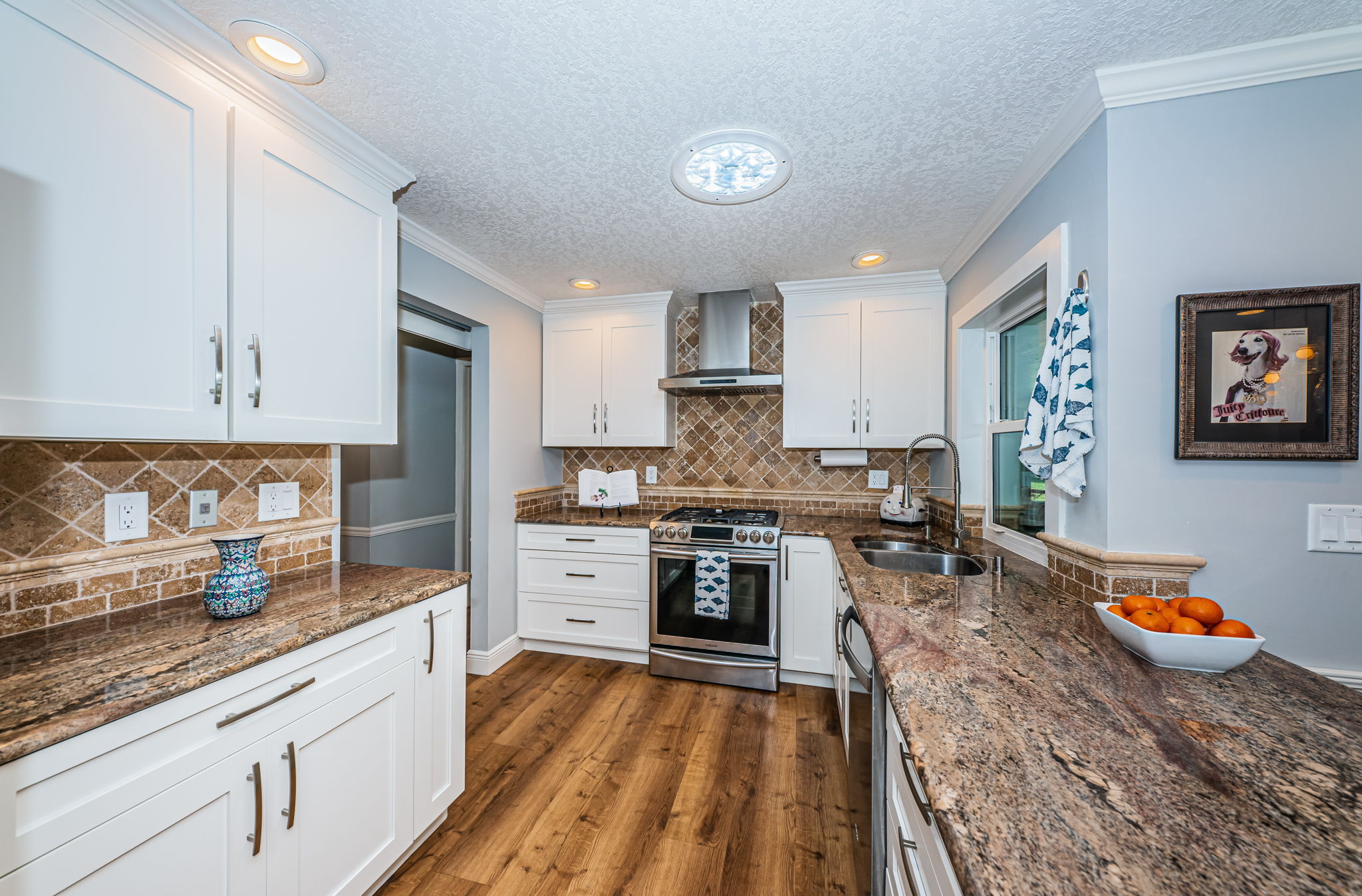 Kitchen 4