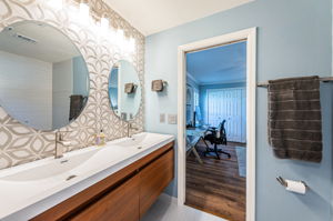 Jack & Jill Bathroom 4