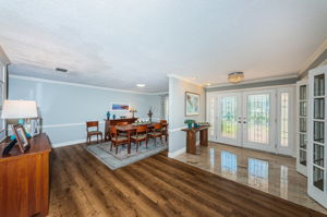 Foyer 4
