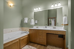  Photo 45