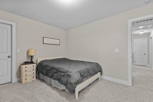  Photo 40