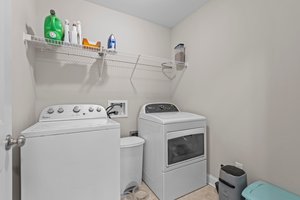  Photo 31