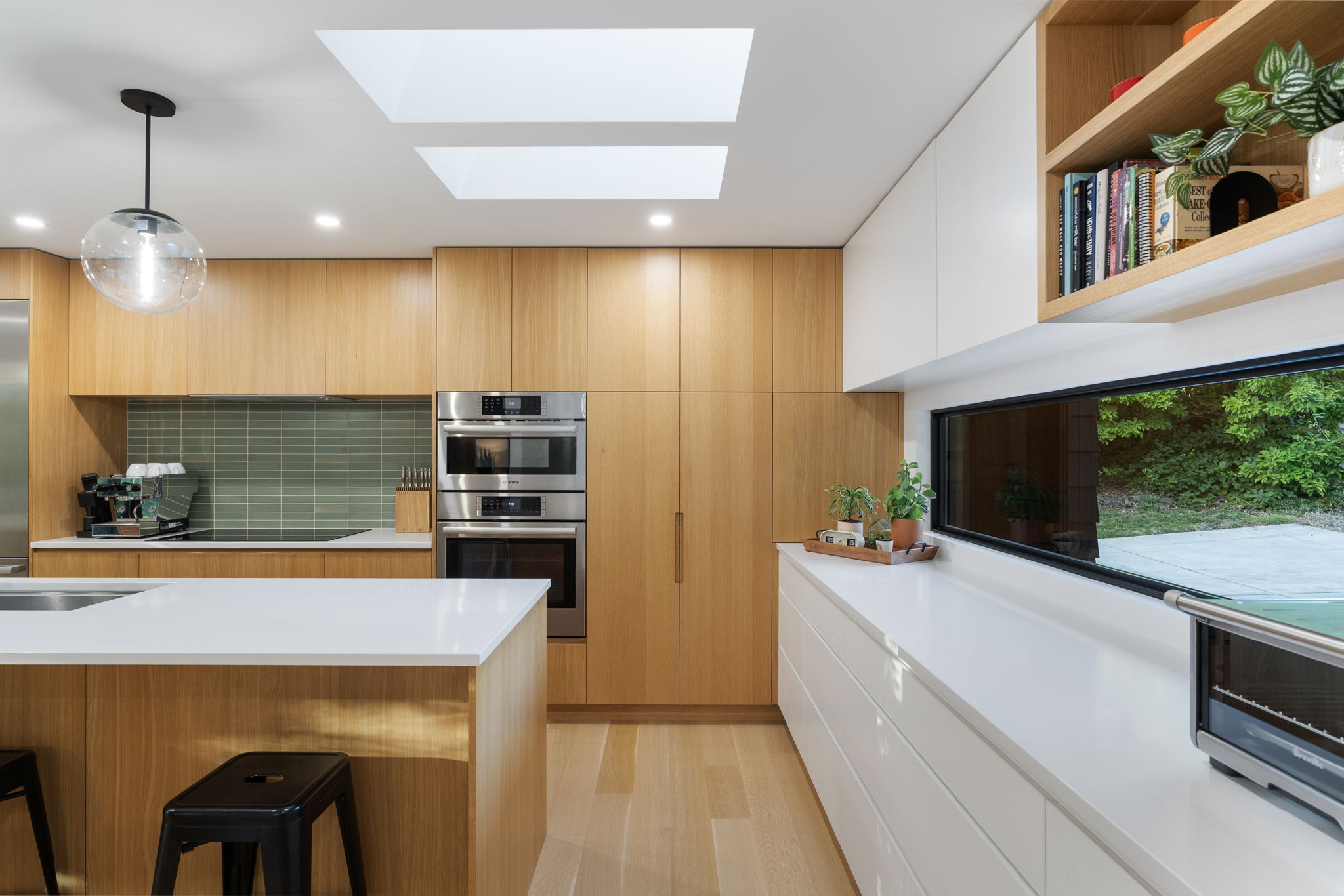 Kitchen - built-ins