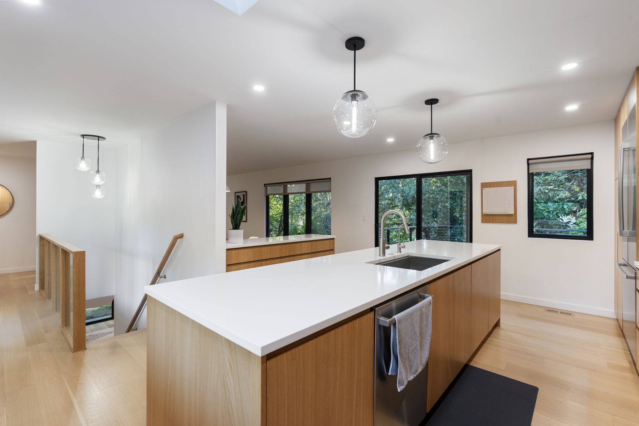 Kitchen/Eating Area