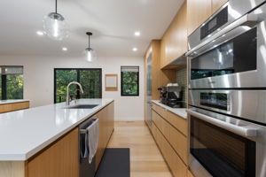 Kitchen appliances