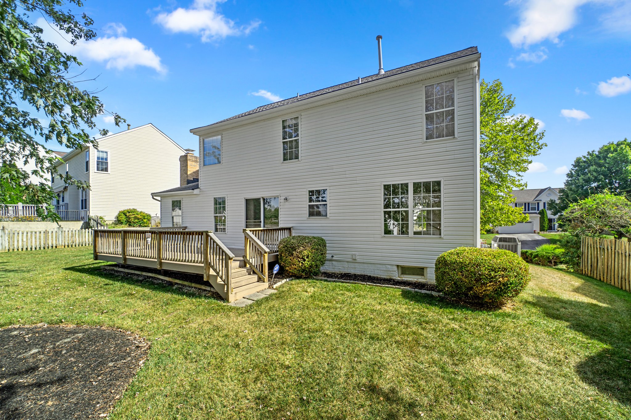 60. Back exteriors.jpg