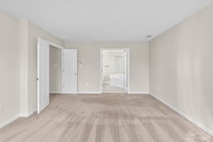 44. Upper bedroom.jpg