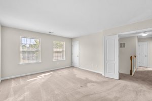 42. Upper bedroom.jpg