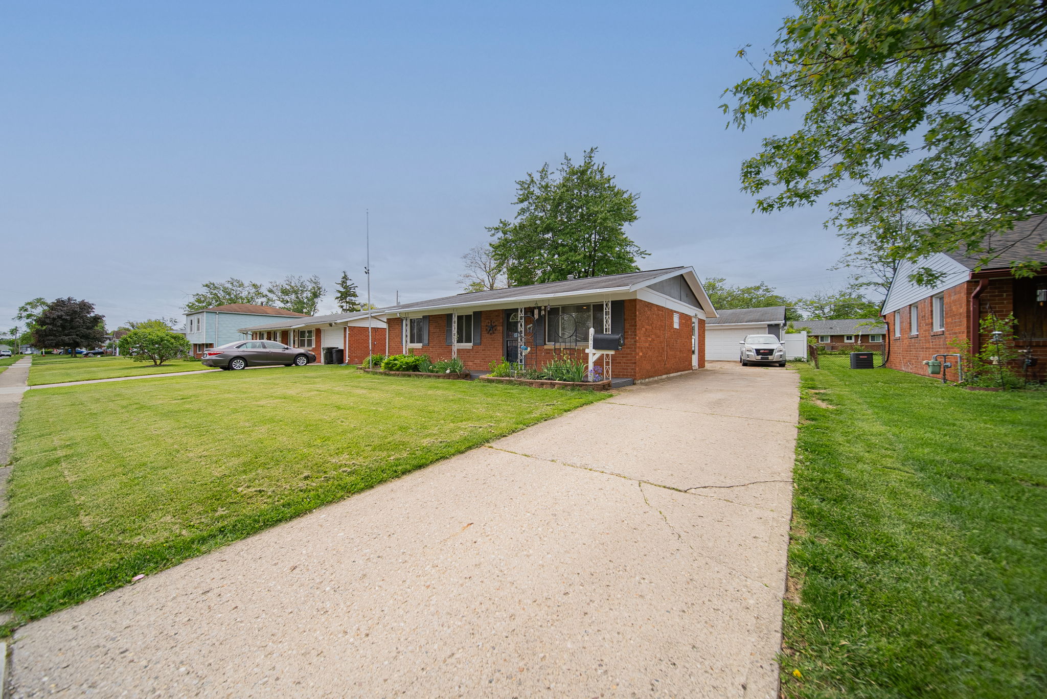 A.A. - 387 Daytona Rd, Columbus-2