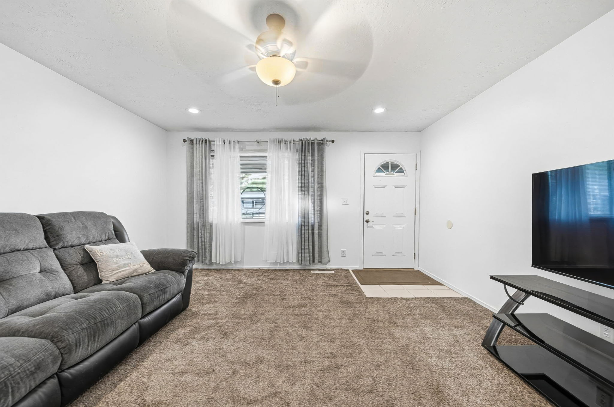 A.A. - 387 Daytona Rd, Columbus-11