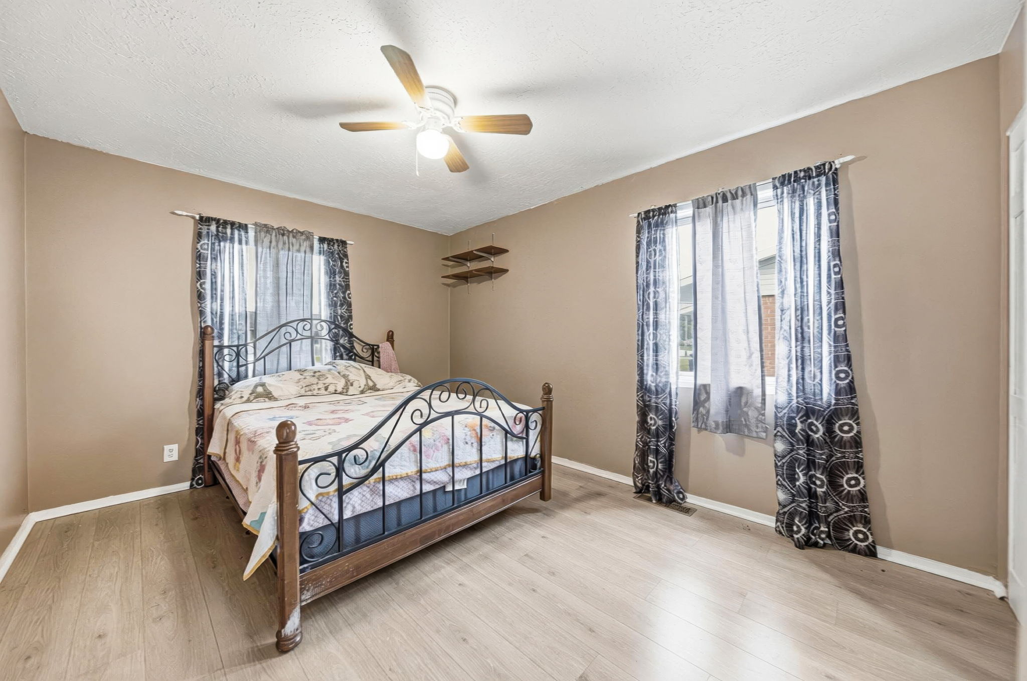 A.A. - 387 Daytona Rd, Columbus-35