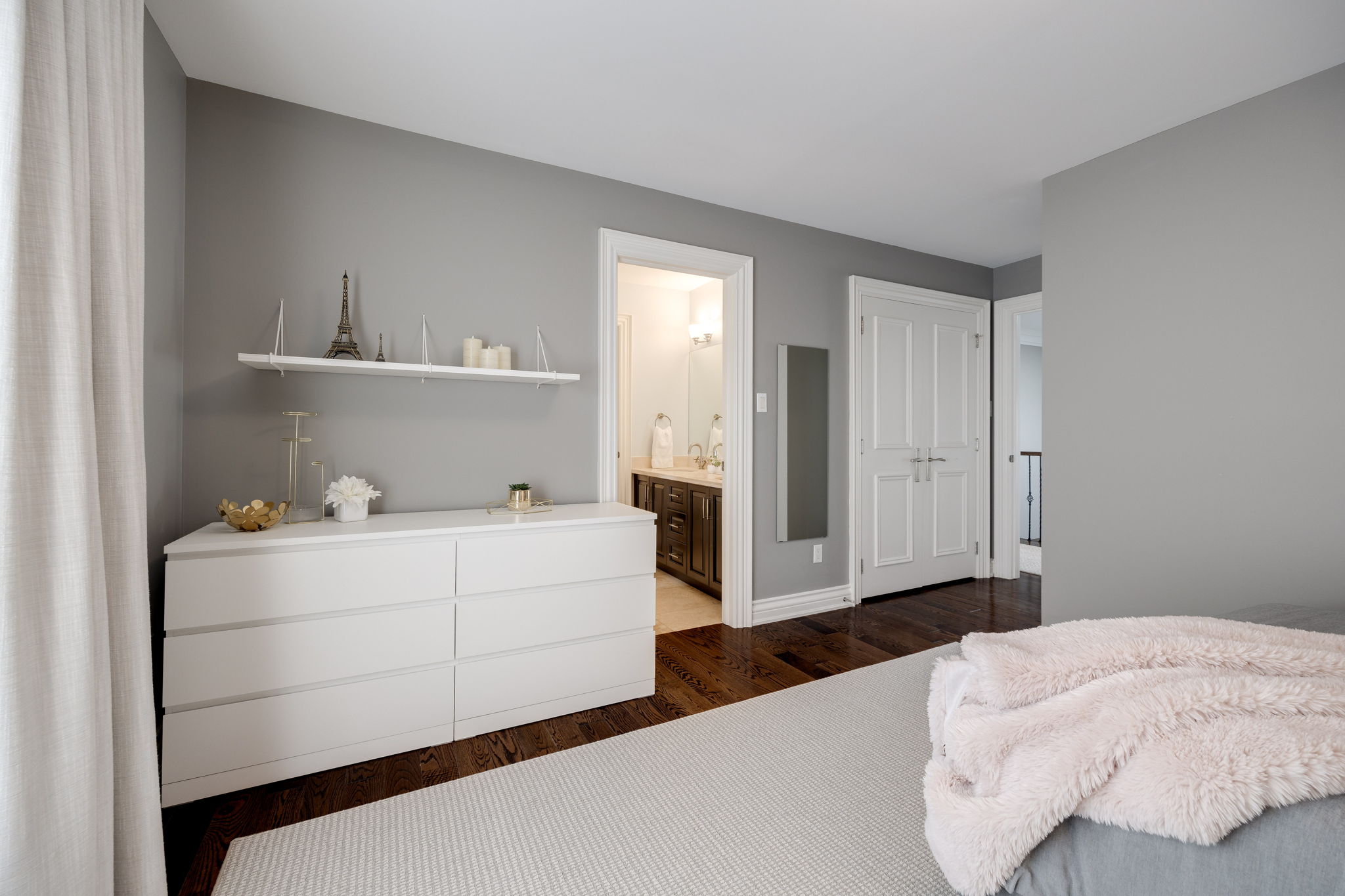 Toronto property showcase — delivered property photograph 42