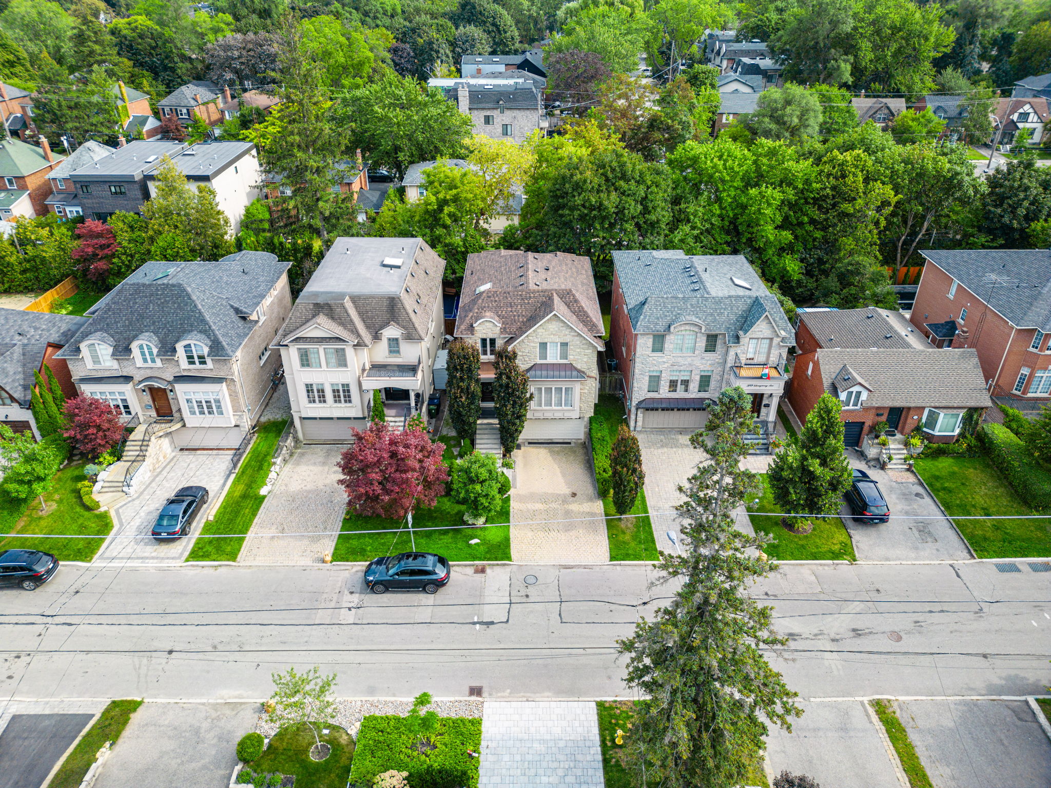 Toronto property showcase — delivered property photograph 4