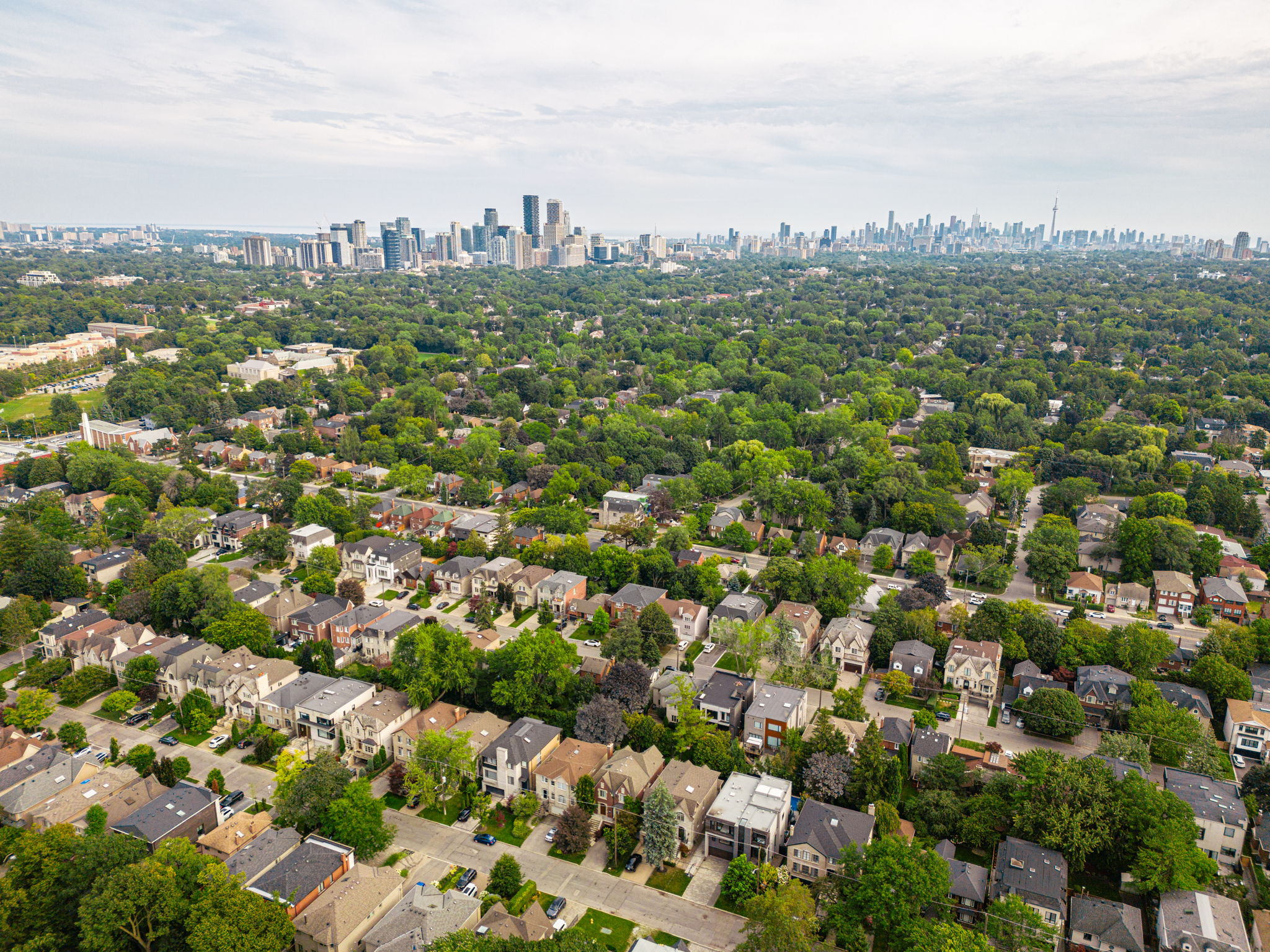 Toronto property showcase — delivered property photograph 71
