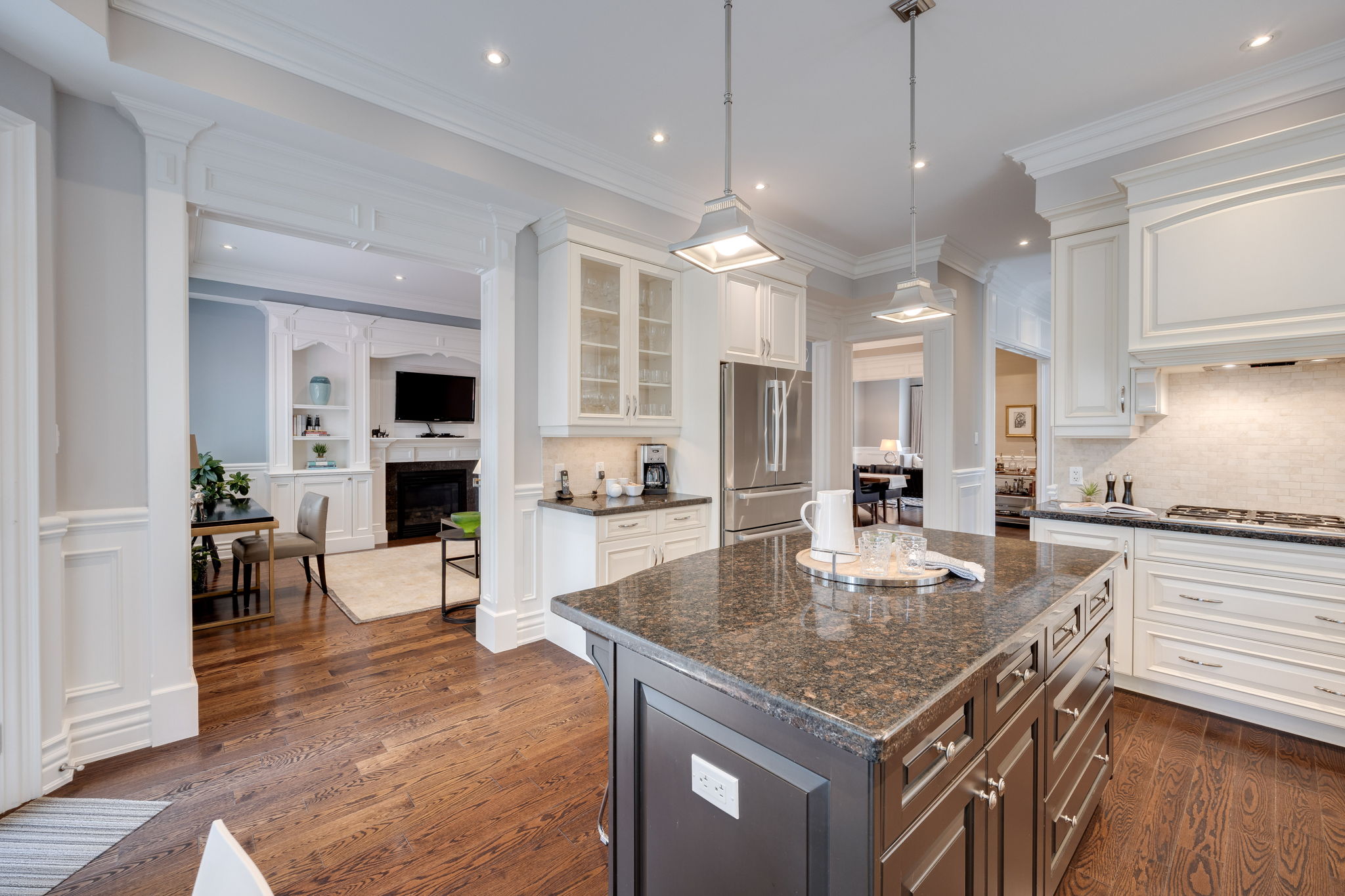 Toronto property showcase — delivered property photograph 25