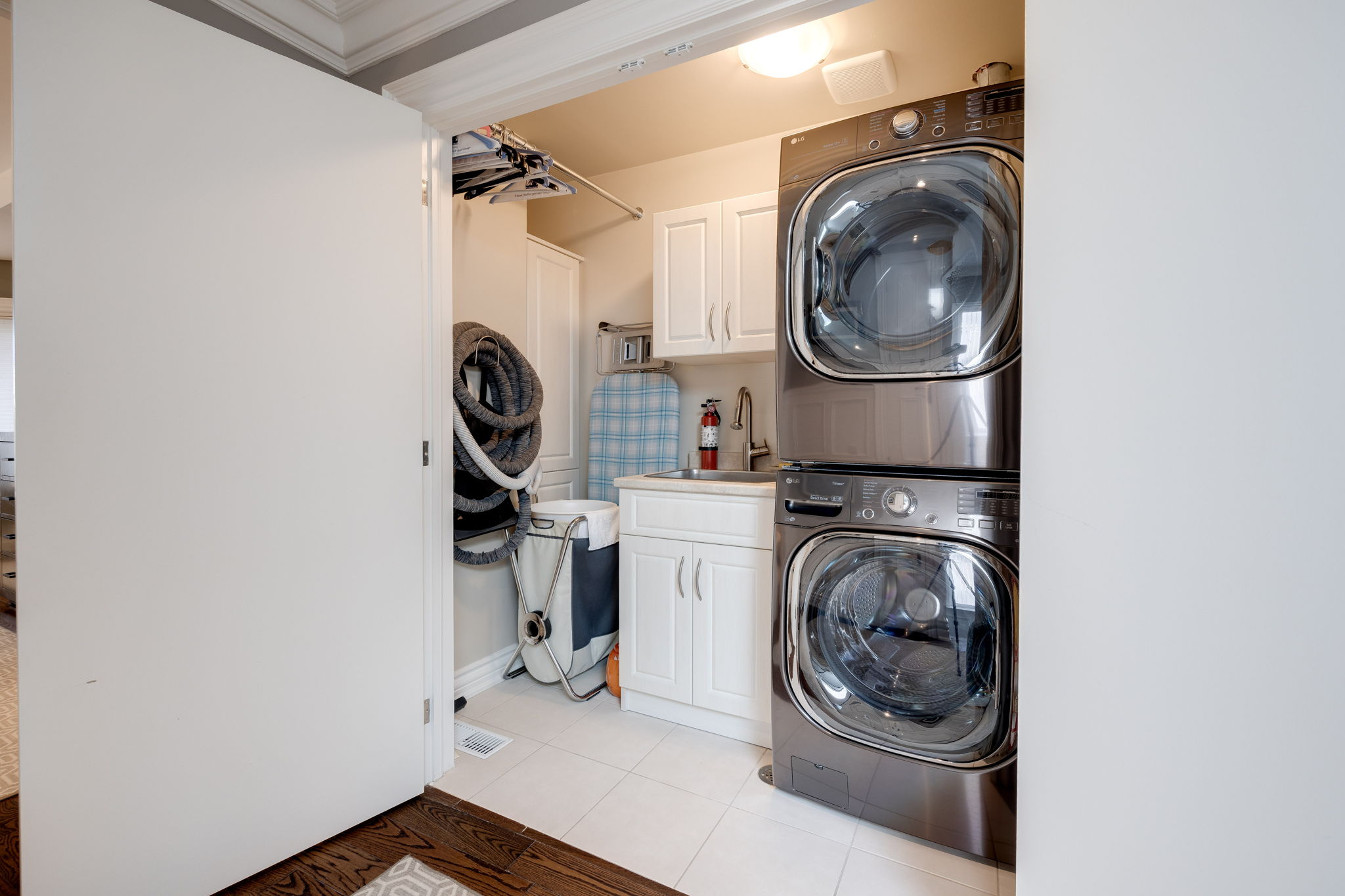 Toronto property showcase — delivered property photograph 43