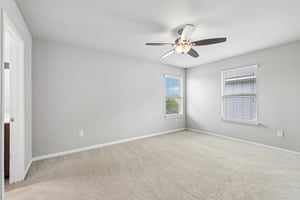 Guemal Rd-S2404-032.jpg