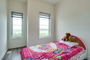  Photo 49