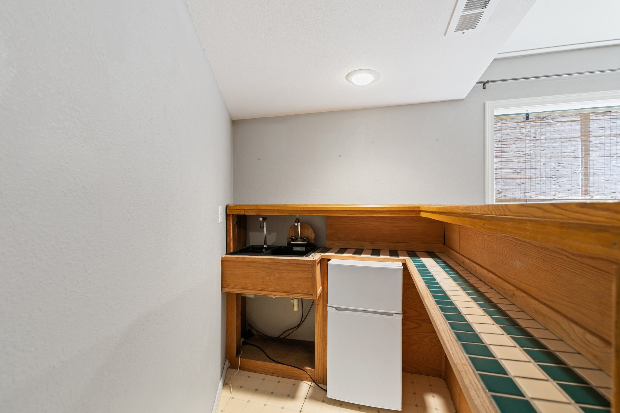 Wet Bar