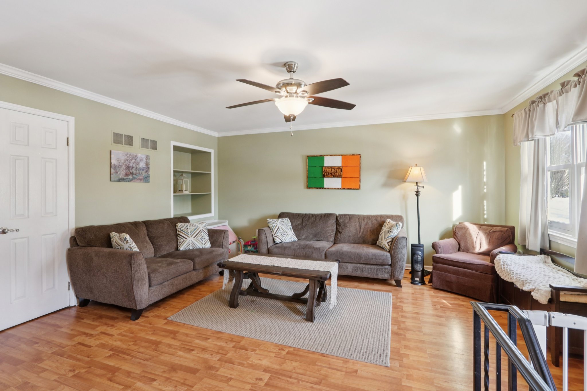 Timothy Ln-S0502-009.jpg