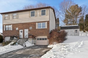 Timothy Ln-S0502-002.jpg