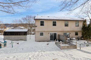 Timothy Ln-S0502-044.jpg