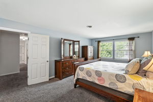  Photo 47