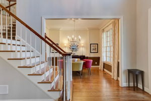 Wakefield Hall Sq SE-011