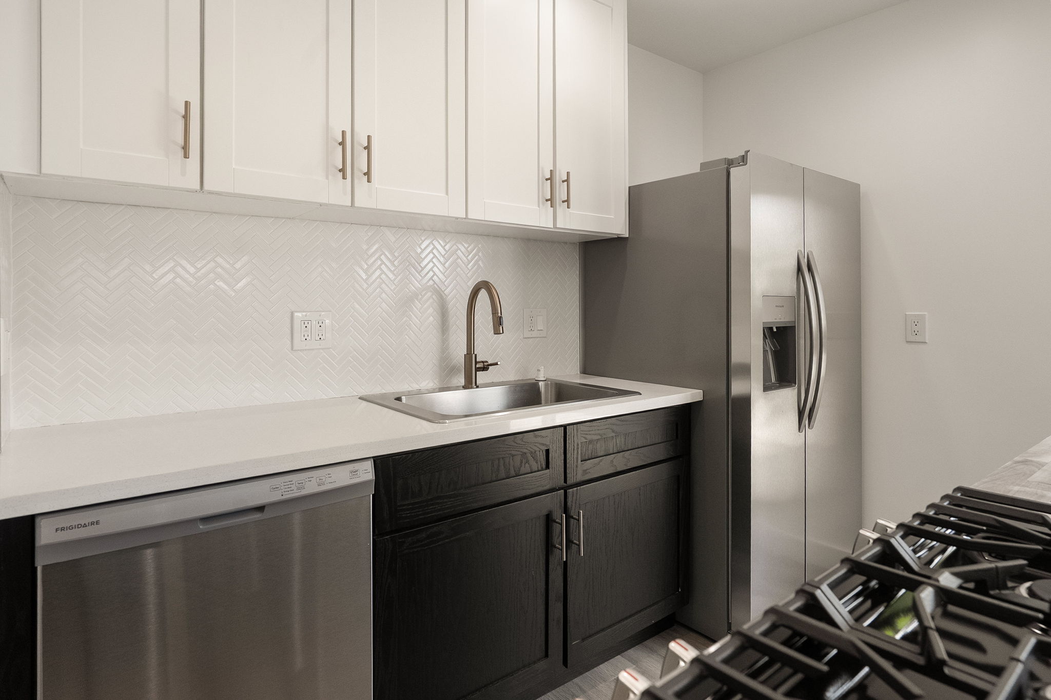 3874 Arlington Avenue-16