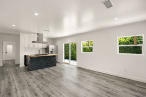 3874 Arlington Avenue-8
