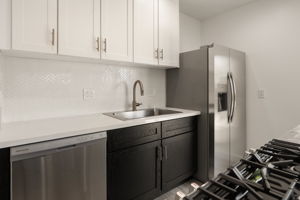 3874 Arlington Avenue-16