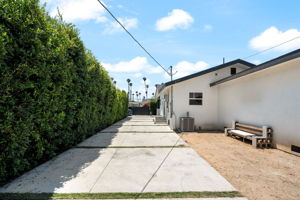  Photo 36