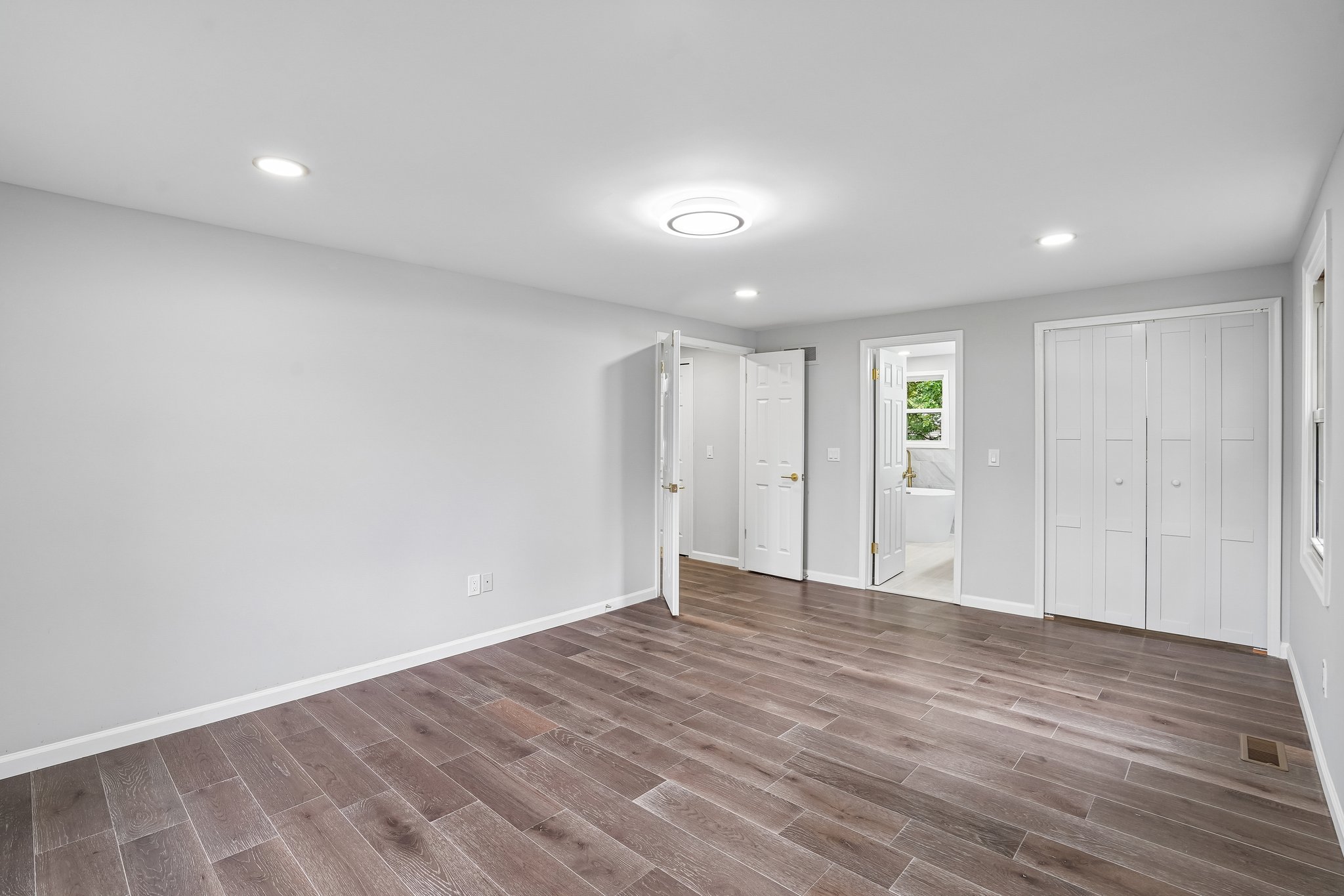 Burkoff Dr-S0707-032.jpg