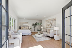027_F8_3876 Gleason Ave