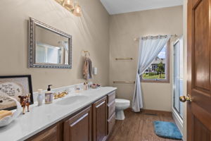 Bed 2 Bath