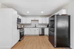 Mark Ct-S2407-012.jpg
