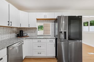 Mark Ct-S2407-013.jpg